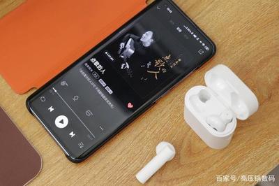 小米新品藍牙耳機發布 無線充電與低延遲雙劍合璧，親民售價再掀波瀾
